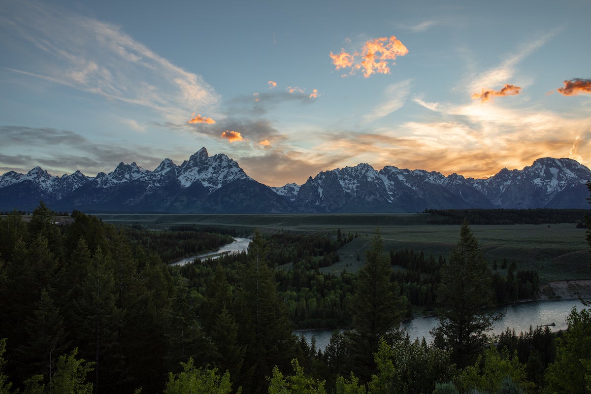 Snowy mountain peaks photographed at the bluehour