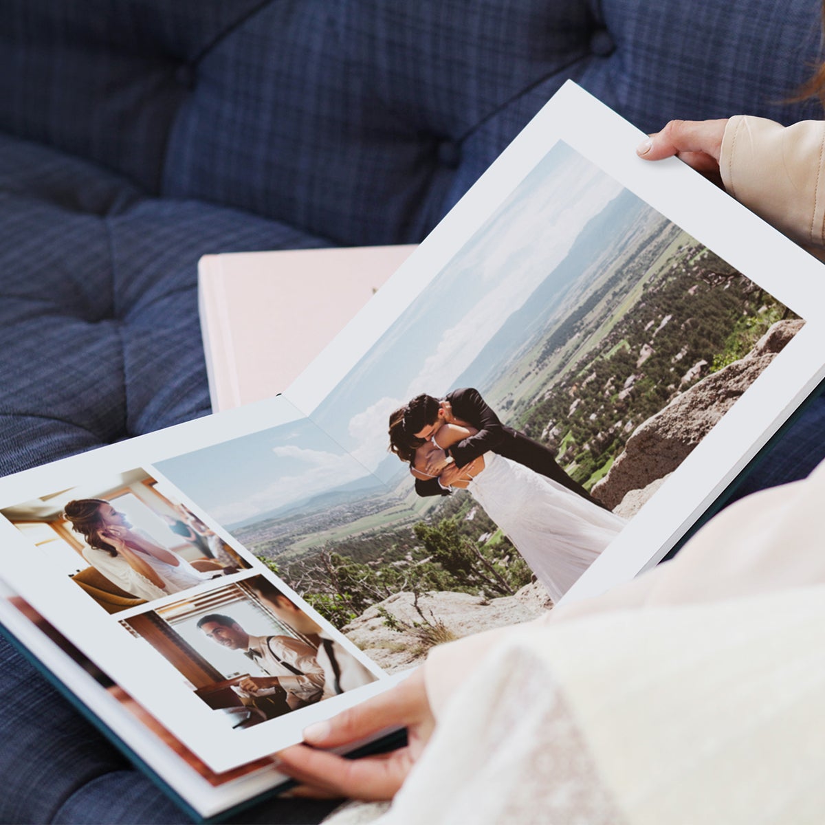 Wedding Layflat Album opened to Duo Square Large Landscape layout