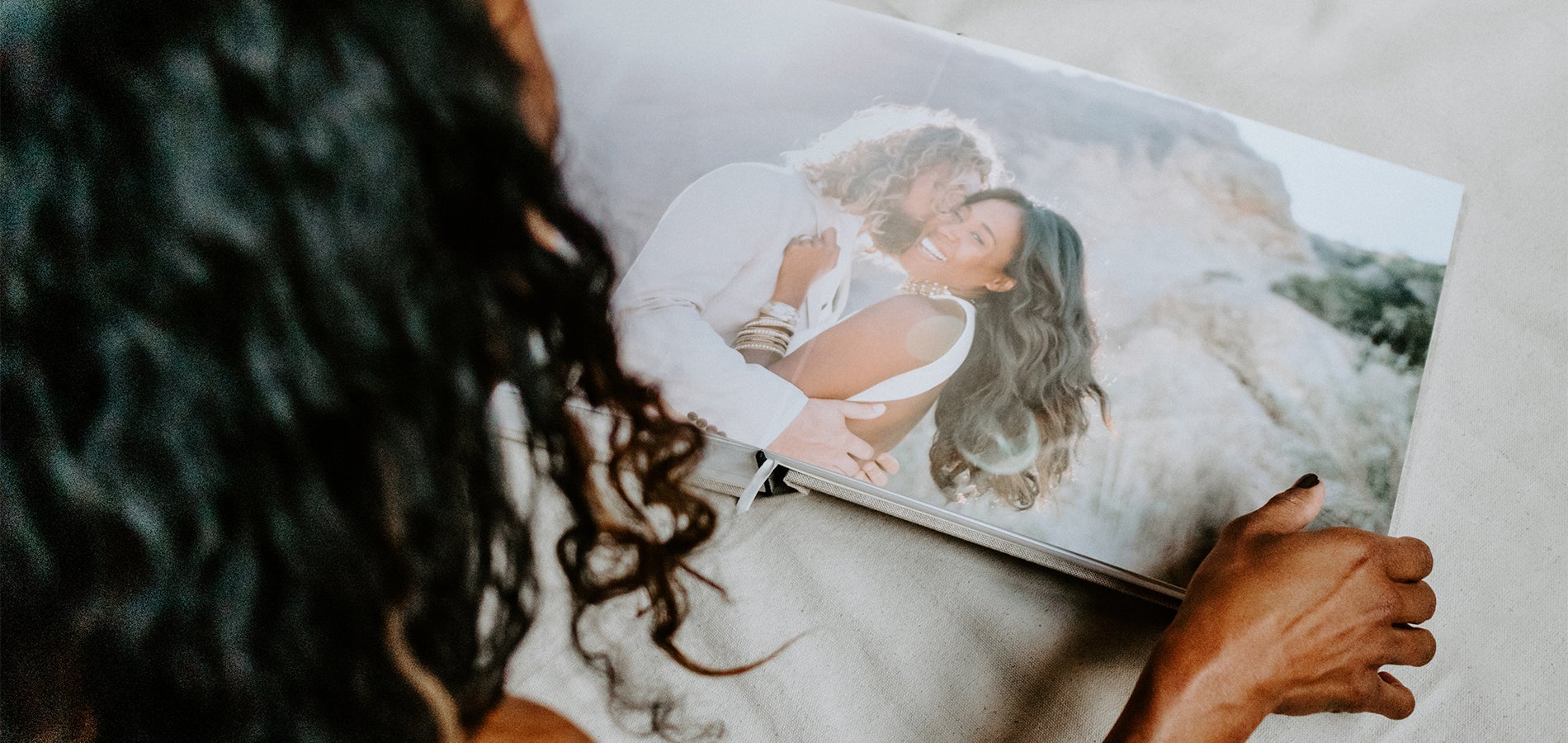 How to Create the Very Best Wedding Photo Album