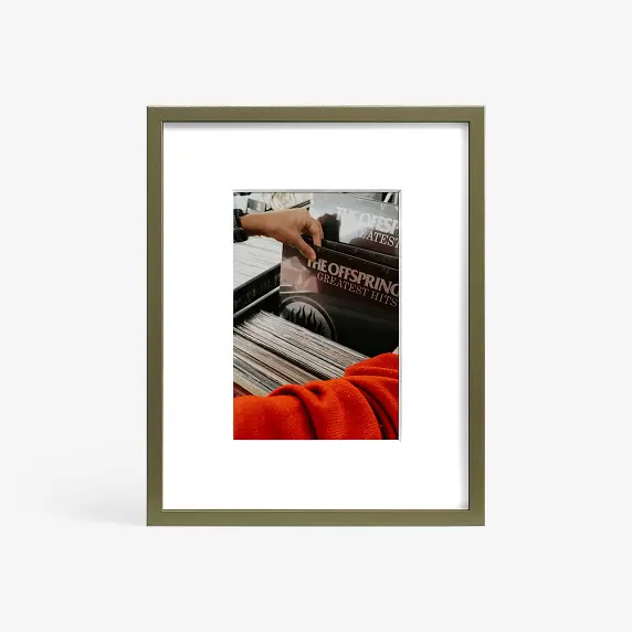 Tone-on-Tone Frame in frame finish Olive with White Mat.