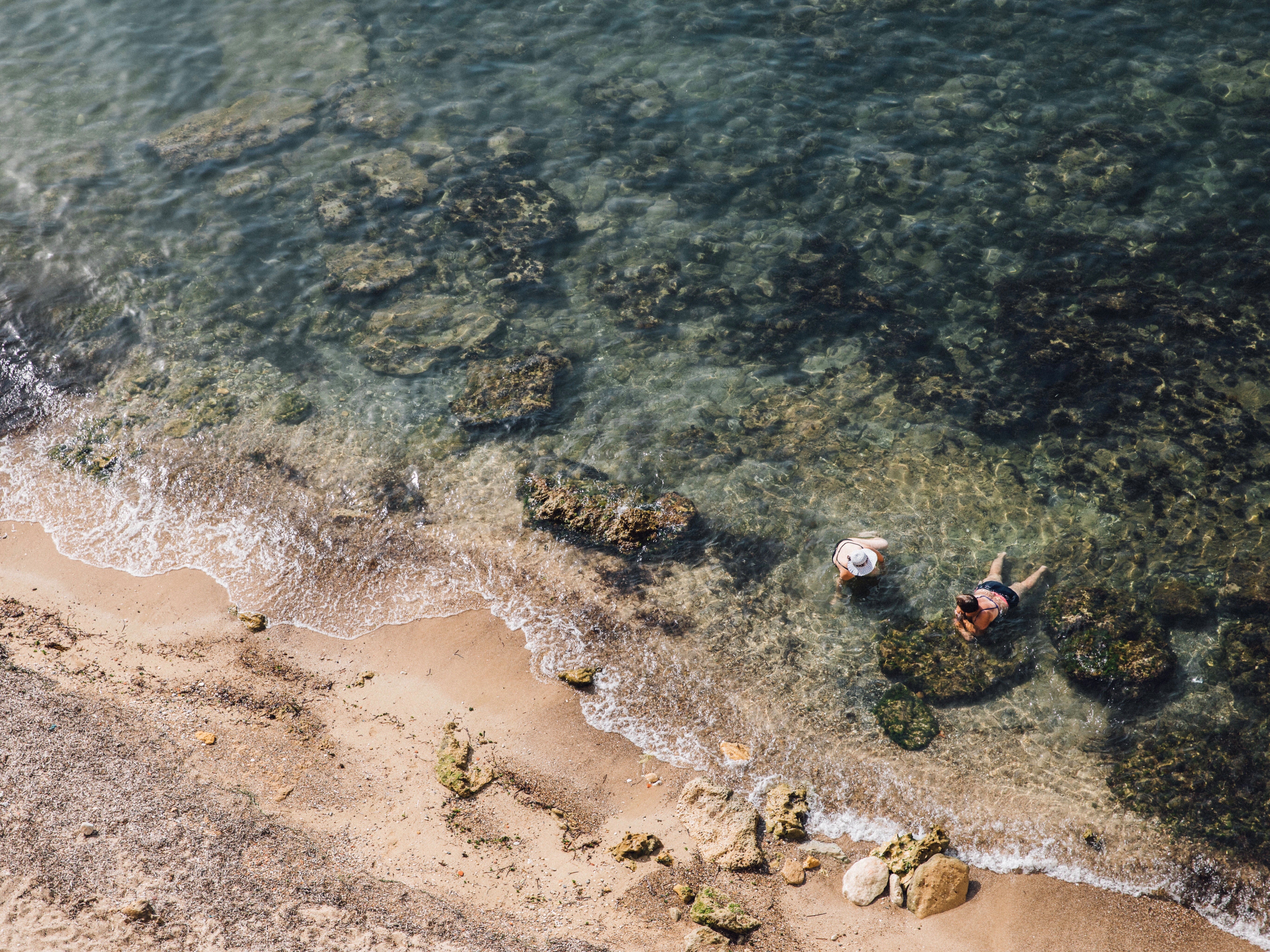 Lucy Laucht overhead photo of coast with clear water